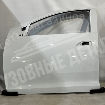 Дверь передняя ЛЕВАЯ Renault Logan 2 369 Blanc Glasier